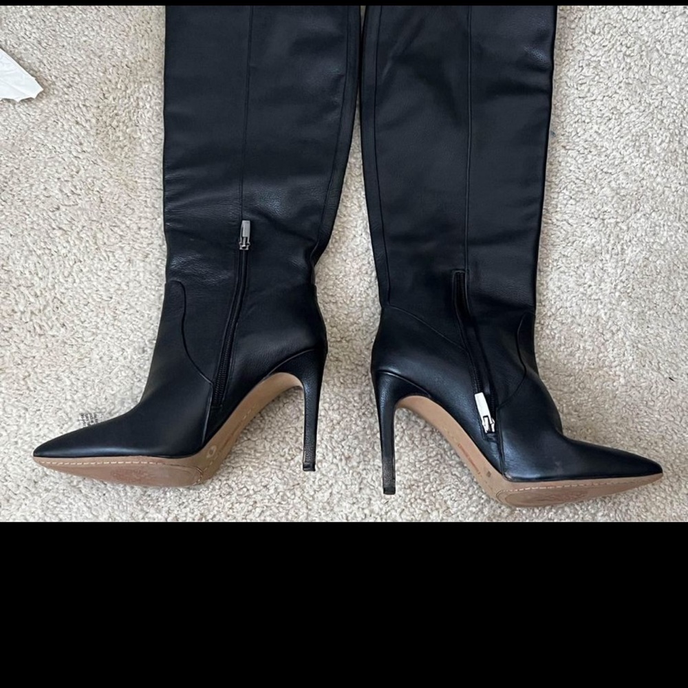 Vince Camuto Black Boots - Sz 8
